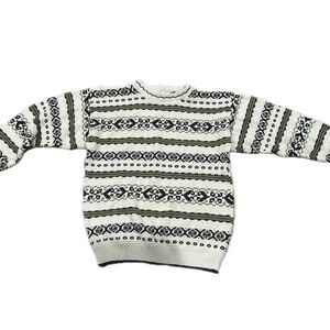 Willow Bay Crewneck Sweater with Geometric Pattern